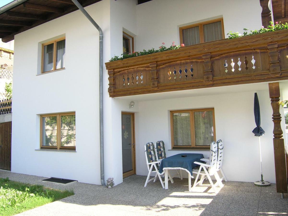 Appartements Jeitner Wenns Buitenkant foto